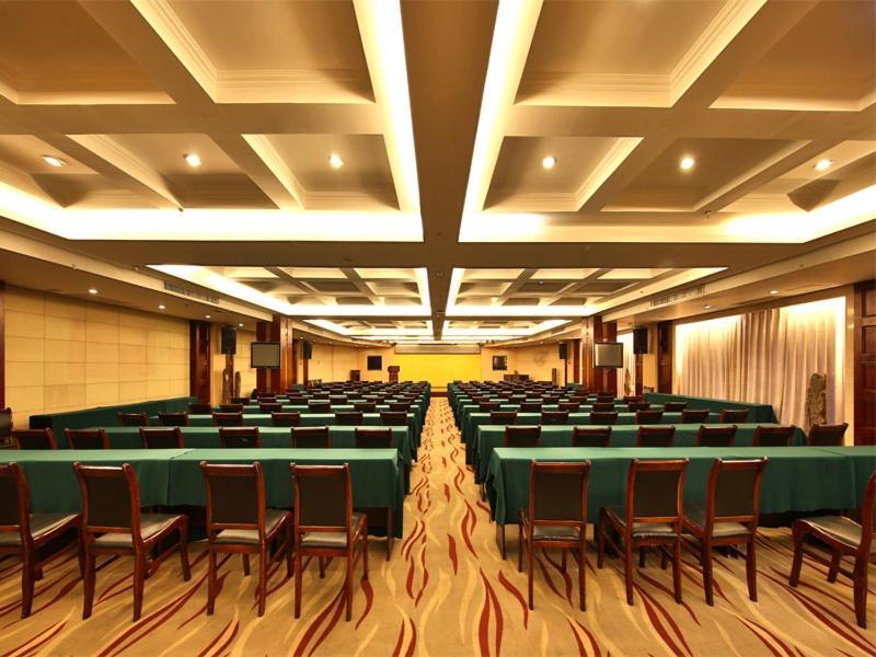 Vienna International Hotel Zhangjiajie Tianmen Mountain Экстерьер фото
