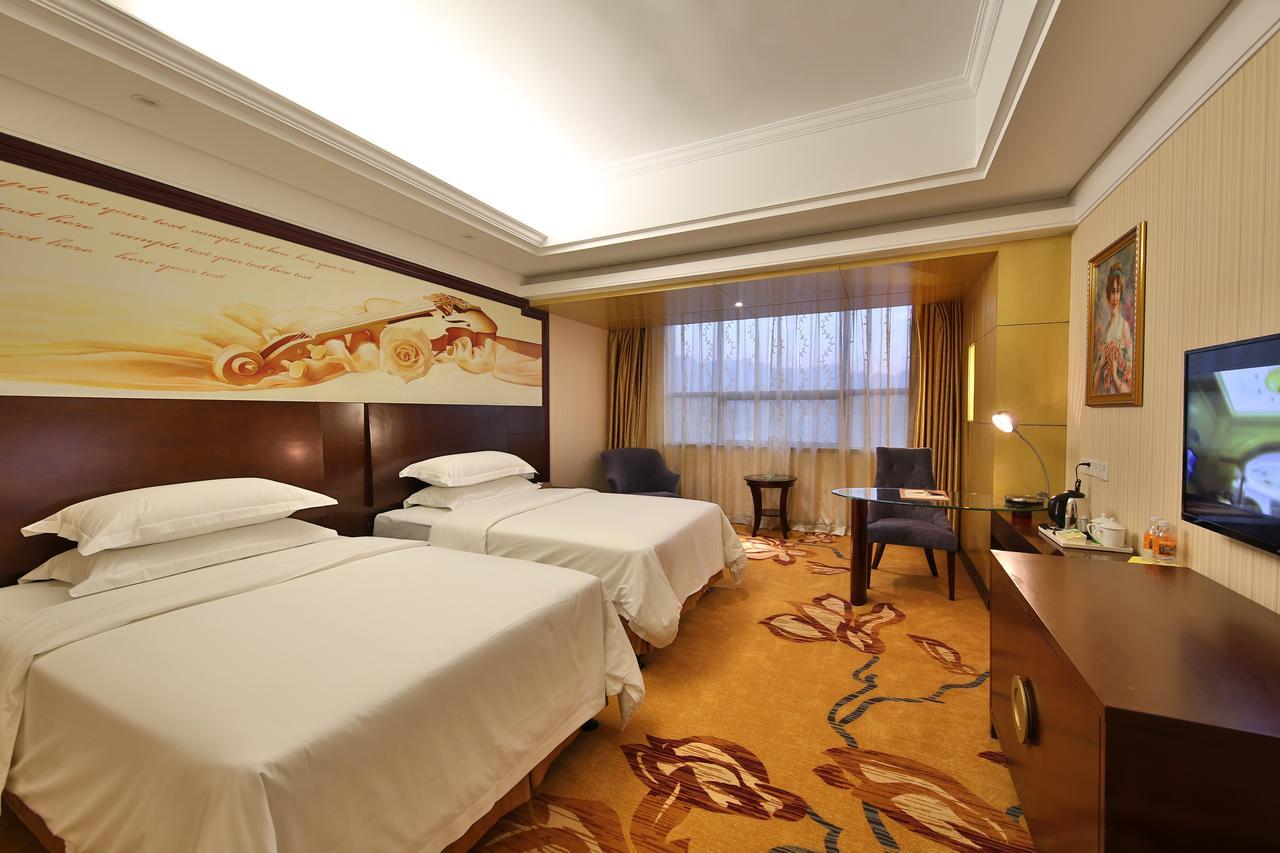 Vienna International Hotel Zhangjiajie Tianmen Mountain Экстерьер фото