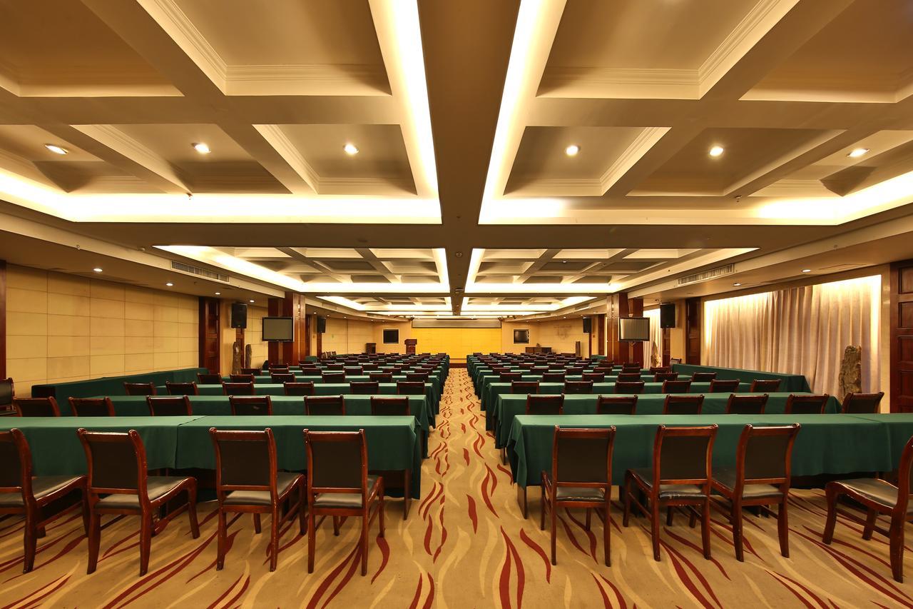 Vienna International Hotel Zhangjiajie Tianmen Mountain Экстерьер фото