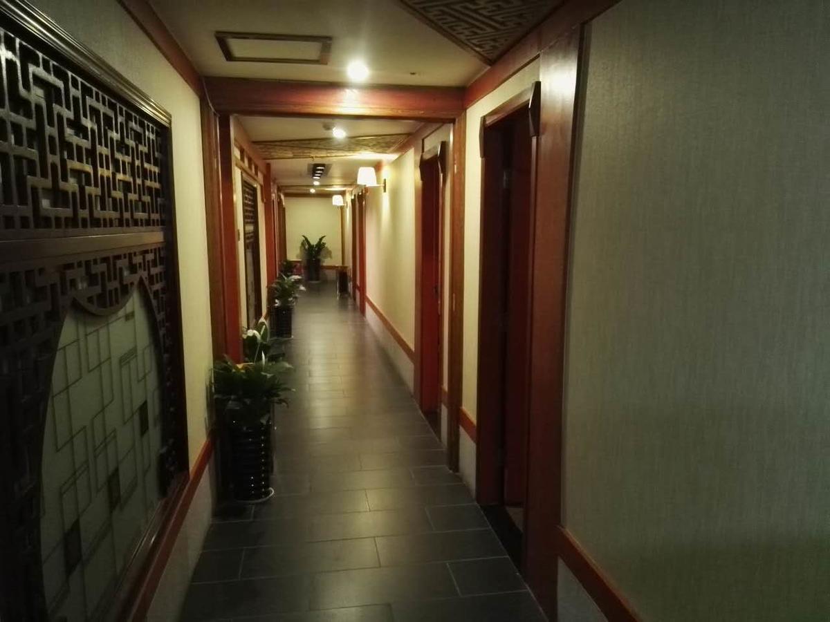 Vienna International Hotel Zhangjiajie Tianmen Mountain Экстерьер фото
